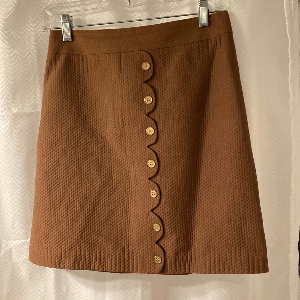 Mc Laughlin brown mini skirt with gold button trim